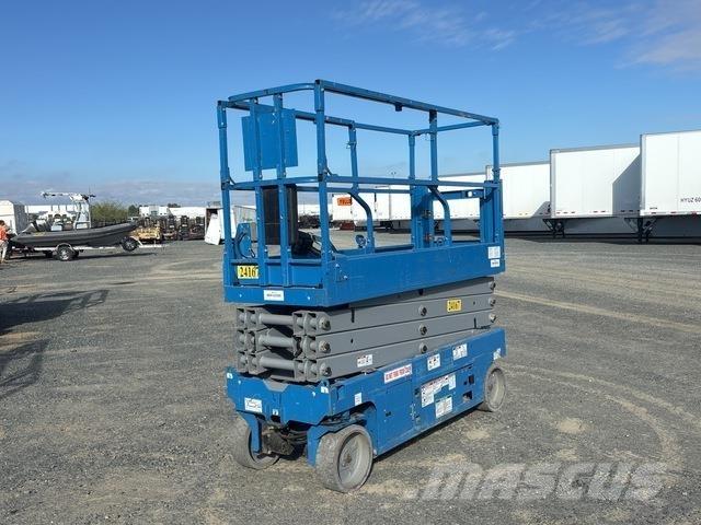Genie GS-2632 剪式升降機