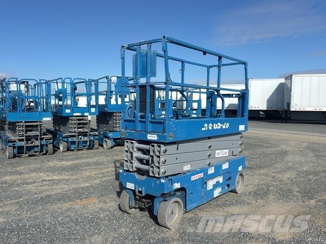Genie GS-2632 剪式升降機