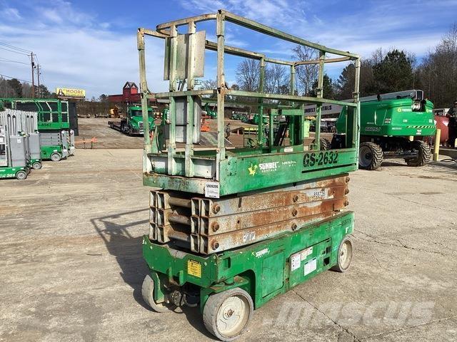 Genie GS-2632 剪式升降機