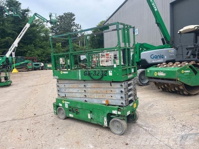 Genie GS-3232 剪式升降機