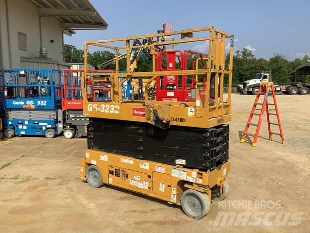Genie GS-3232 剪式升降機