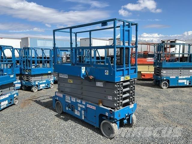 Genie GS-3232 剪式升降機