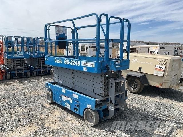 Genie GS-3246 剪式升降機