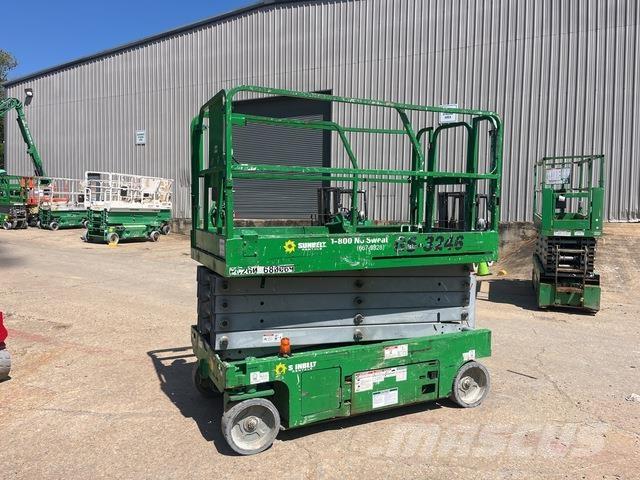 Genie GS-3246 剪式升降機