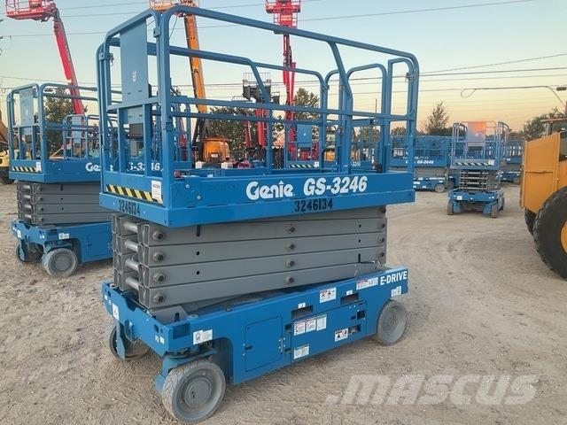Genie GS-3246 剪式升降機