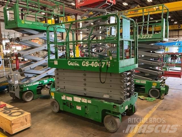 Genie GS-4047 剪式升降機