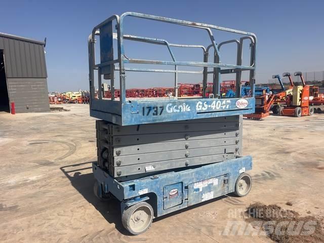 Genie GS-4047 剪式升降機