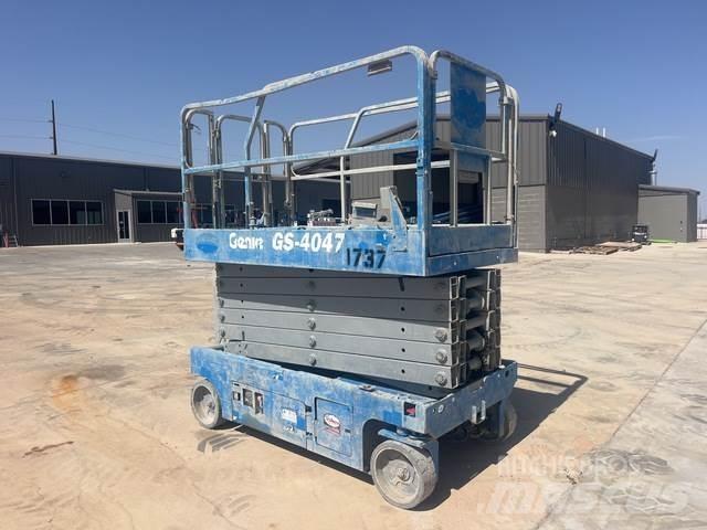 Genie GS-4047 剪式升降機