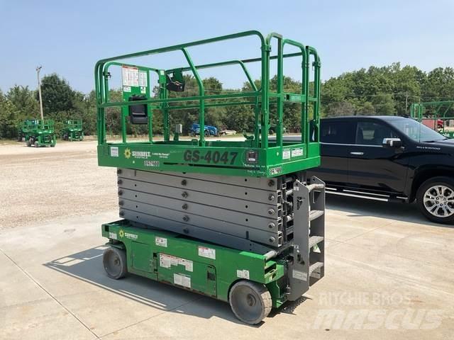 Genie GS-4047 剪式升降機
