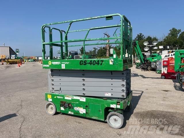 Genie GS-4047 剪式升降機