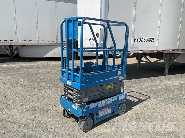 Genie GS1330M 剪式升降機