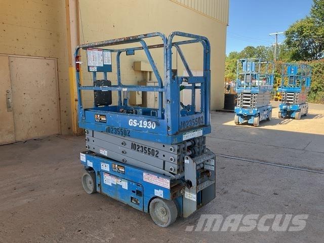 Genie GS1930 剪式升降機