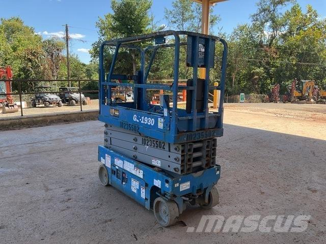 Genie GS1930 剪式升降機