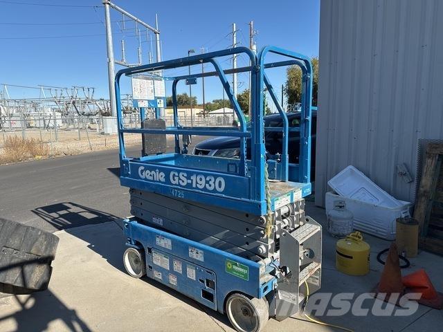 Genie GS1930 剪式升降機