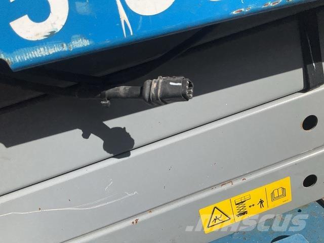 Genie GS1932 剪式升降機