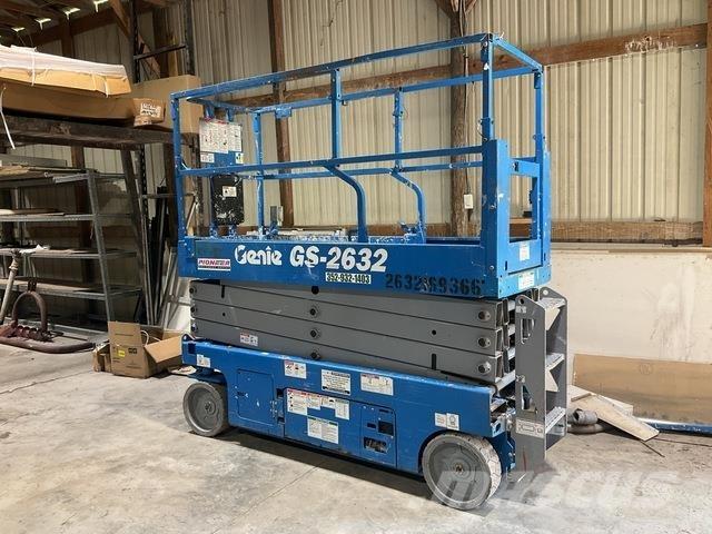 Genie GS2632 剪式升降機
