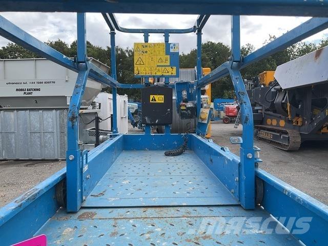 Genie GS3232 剪式升降機