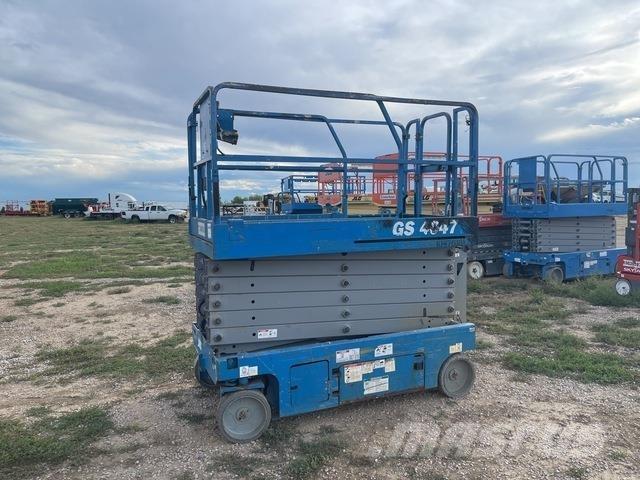 Genie GS4047 剪式升降機
