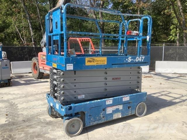 Genie GS4047 剪式升降機