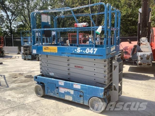 Genie GS4047 剪式升降機