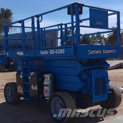 Genie GS4390RT 剪式升降機