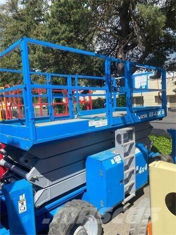 Genie GS4390RT 剪式升降機
