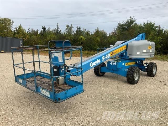 Genie S-40 伸縮臂高空作業車