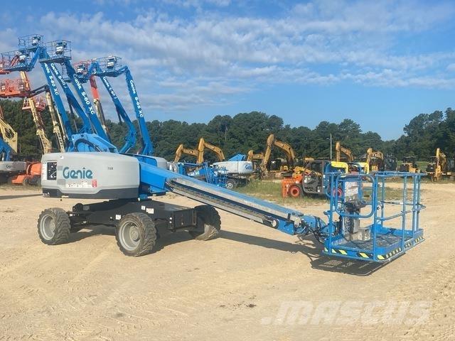 Genie S-40XC 伸縮臂高空作業車