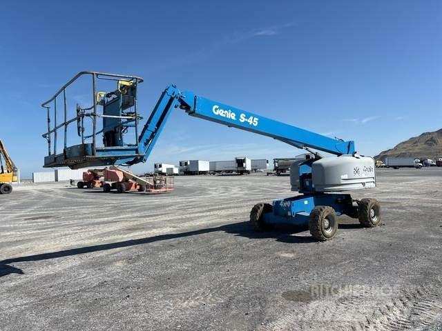 Genie S-45 其他