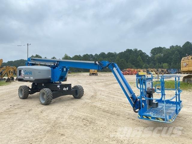 Genie S-60J 曲臂高空作業車