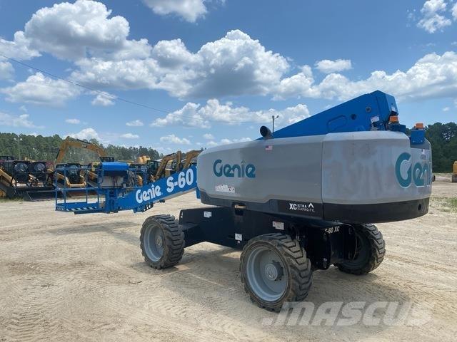 Genie S-60XC 伸縮臂高空作業車