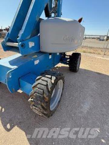 Genie S-65 伸縮臂高空作業車