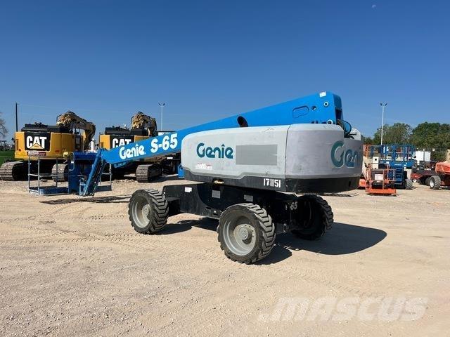 Genie S-65 伸縮臂高空作業車