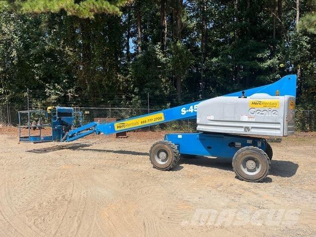 Genie S45 伸縮臂高空作業車