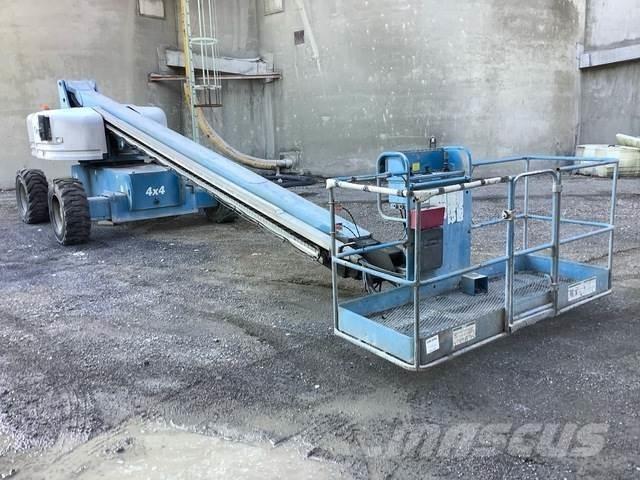 Genie S80 伸縮臂高空作業車