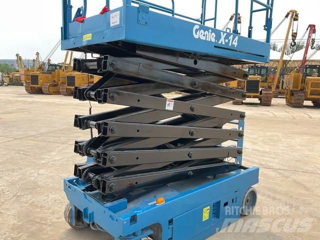 Genie X14 剪式升降機