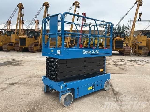Genie X14 剪式升降機