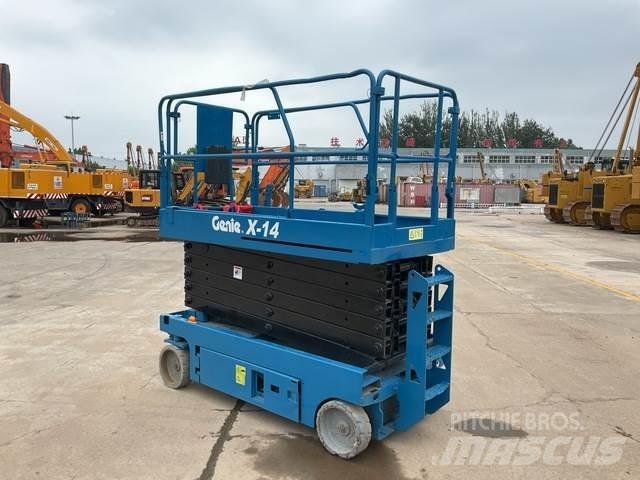 Genie X14 剪式升降機