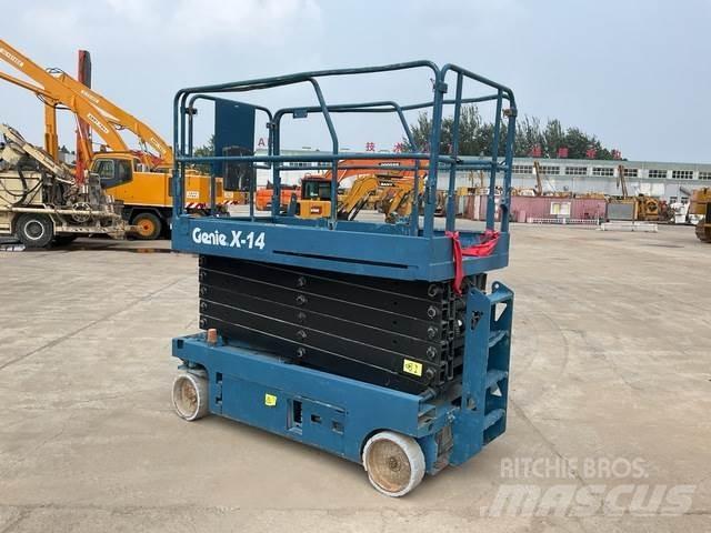 Genie X14 剪式升降機