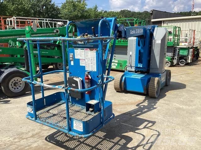 Genie Z-30/20N 曲臂高空作業車