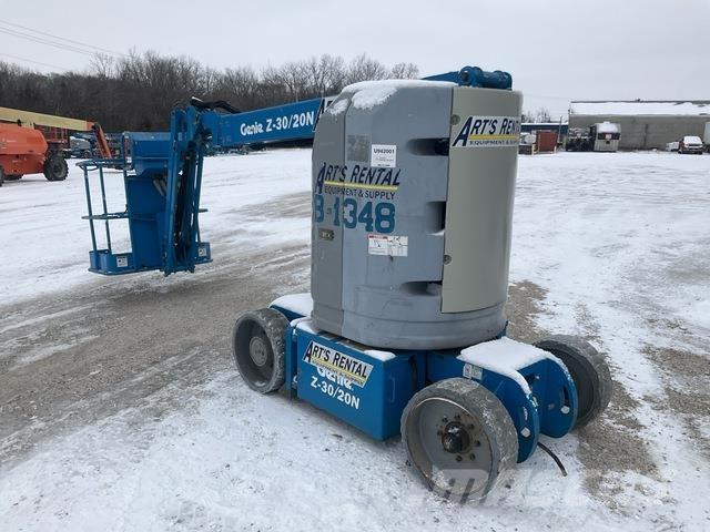 Genie Z-30/20N 曲臂高空作業車