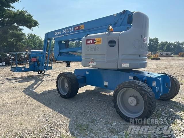 Genie Z-60/34 曲臂高空作業車