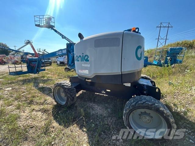 Genie Z-62/40 曲臂高空作業車