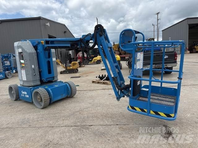 Genie Z30/20N 曲臂高空作業車