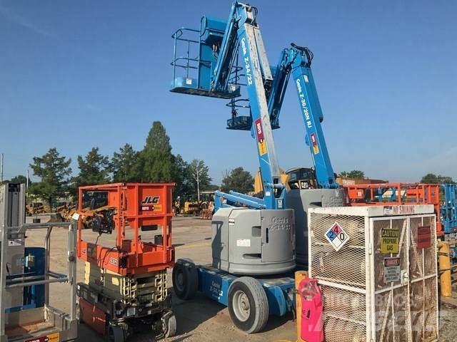 Genie Z34/22 曲臂高空作業車