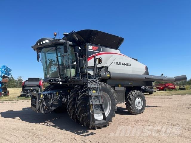 Gleaner S97 聯合收穫機