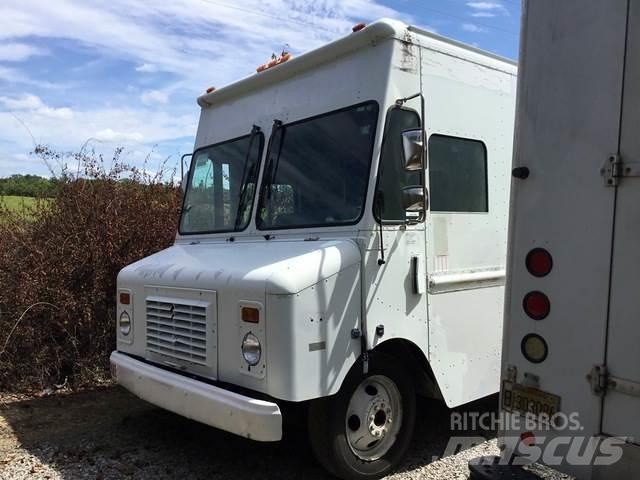 GM P32 廂式貨物運輸車