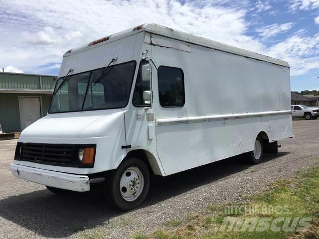 GM P32 廂式貨物運輸車