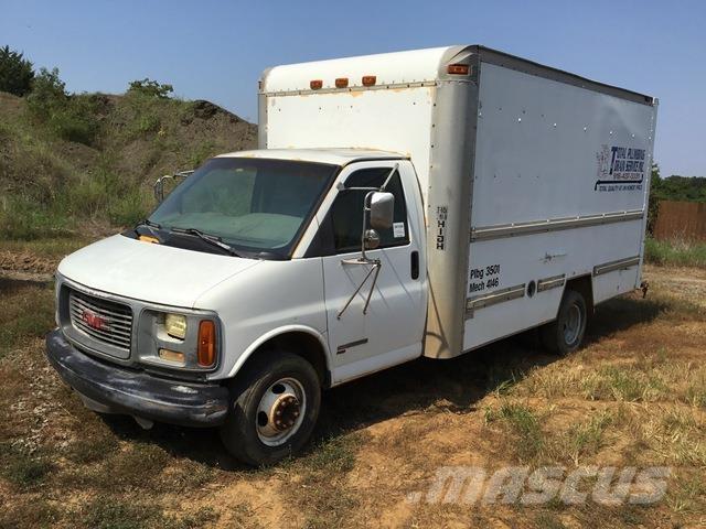 GMC 3500 貨箱式卡車