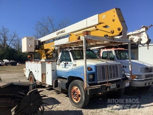 GMC 8500 卡車裝載高空作業車